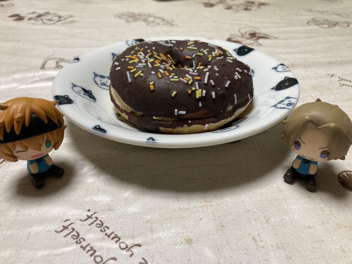 春名のお祝いにかこつけてドーナツを食すP🍩