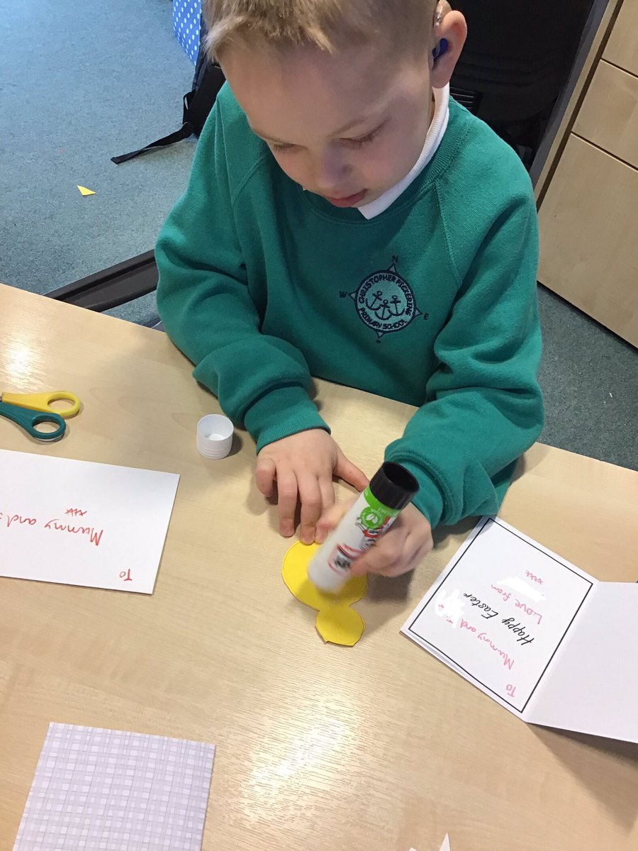 CPickeringPri's tweet photo. We have enjoyed making our Easter cards today🐣✉️ #HappyEaster #Crafty #ResourceBase #IPaSS https://t.co/Q2Sgyqsg4y