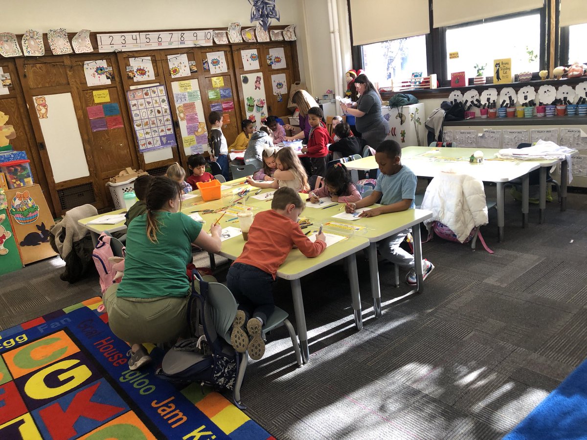 MrsStinson_K's tweet photo. Dinosaur day at school 18 has begun. Students are making dinosaur eggs, tshirts, crowns and puppets. They are also reading dinosaur books, writing about dinosaurs and making pattern block dinosaurs. ⁦@TCSD⁩  ⁦@TroySchool18⁩ https://t.co/AMTq4TW62O
