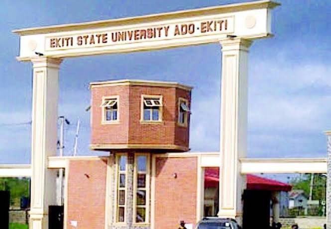 NANS_HQ's tweet photo. NANS School Fees Task Force Condemns EKSU School Fee Increment

The National Association of Nigerian Students NANS National Task Force on School Fees Increment (NANS-SFIT), South West zone, condemn in its entirety the increment in school fees of Ekiti State University, . . . https://t.co/SDqIQtMt30