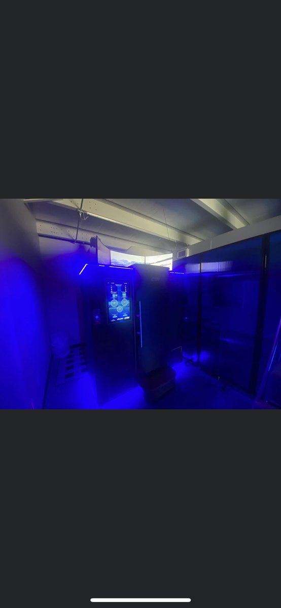 N7Cryo's tweet photo. We have the latest Cryo therapy chamber available for use! Come check it out! https://t.co/0KxnBLtlsI