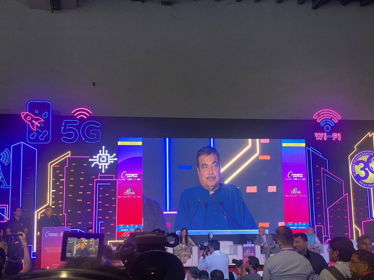 sanketupatel's tweet image. Visited #EmbeddedTechIndia & #SmartCities Expo and Convergence India 2023
At @glidemtech , we provide #Embedded Product Development Services, contact us for your requirement - glidemtech.com/contact-us/
#SCI2023 #EmbeddedExpo #NewDelhi #ProductDesign #Technology #GlideTechnology