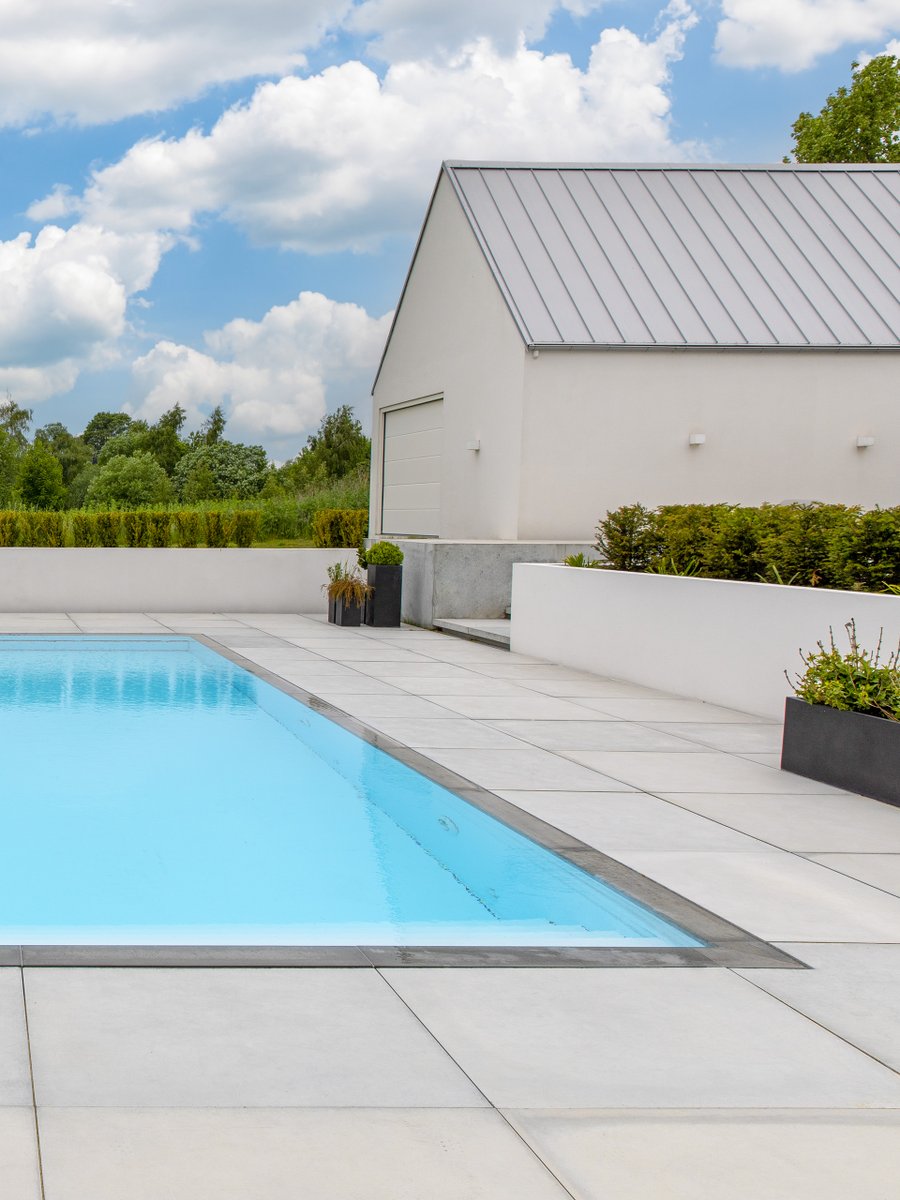 niveko_pools's tweet photo. Pool to match your project? No problem with NIVEKO 😉
White house? Check! ✔️
White floor? Check! ✔️
White pool? Check! ✔️
Choose from our portfolio and make your vision come true! ✨
Start your journey today - https://t.co/VTTDJj733R https://t.co/YQyw0KaiI1