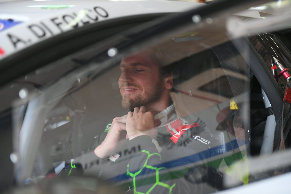 That smile when we will be back on track 😁

#imperialeracing #weareimperiale #supercar