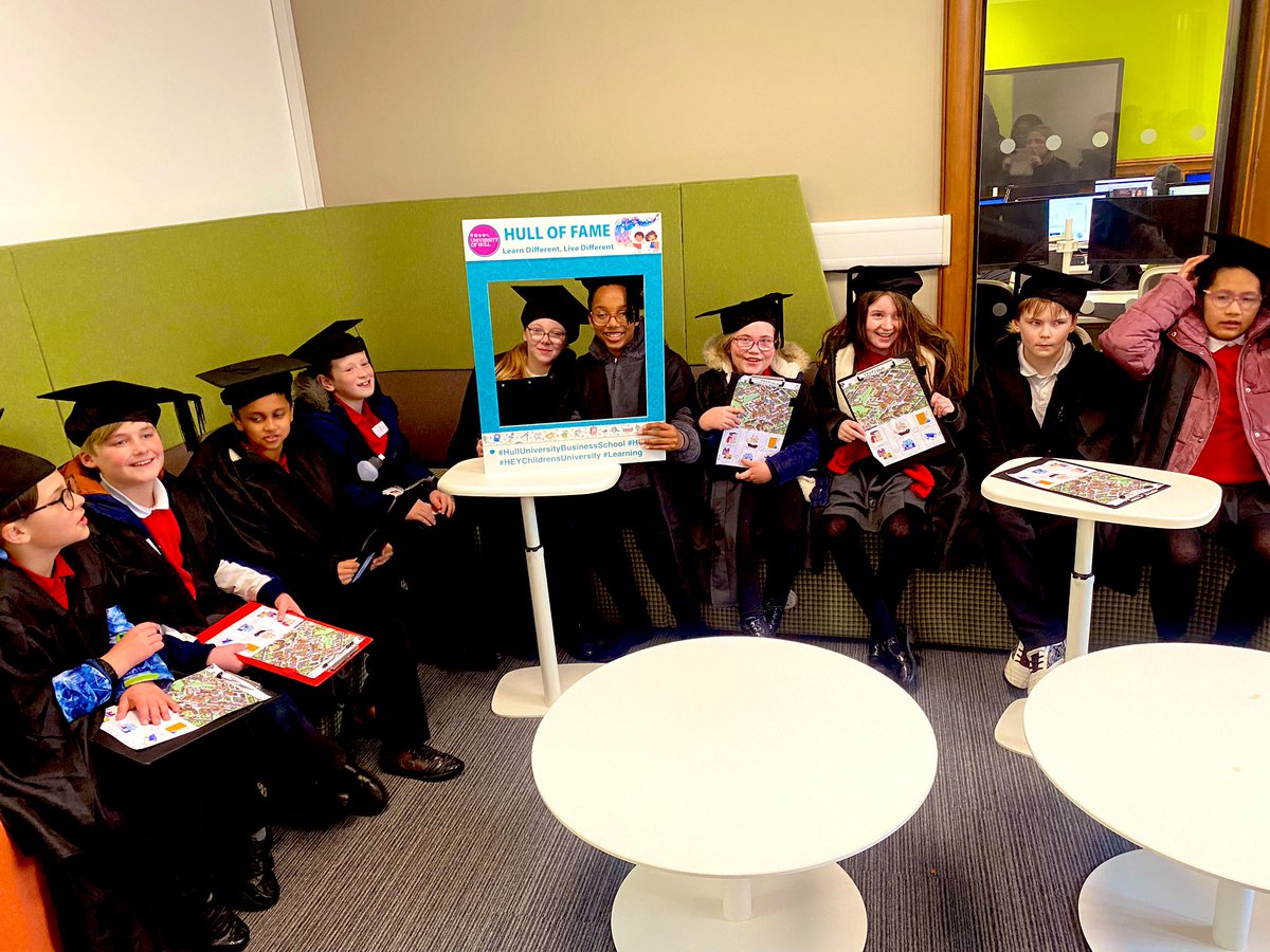 childrensuni's tweet photo. It’s the second group from @hallroadacademy embarking on a #learndifferentlivedifferent journey- they’ve enjoyed their campus tour and have even been able to graduate @hubsonline #futurestars ✨ https://t.co/GXrZwW1dXX