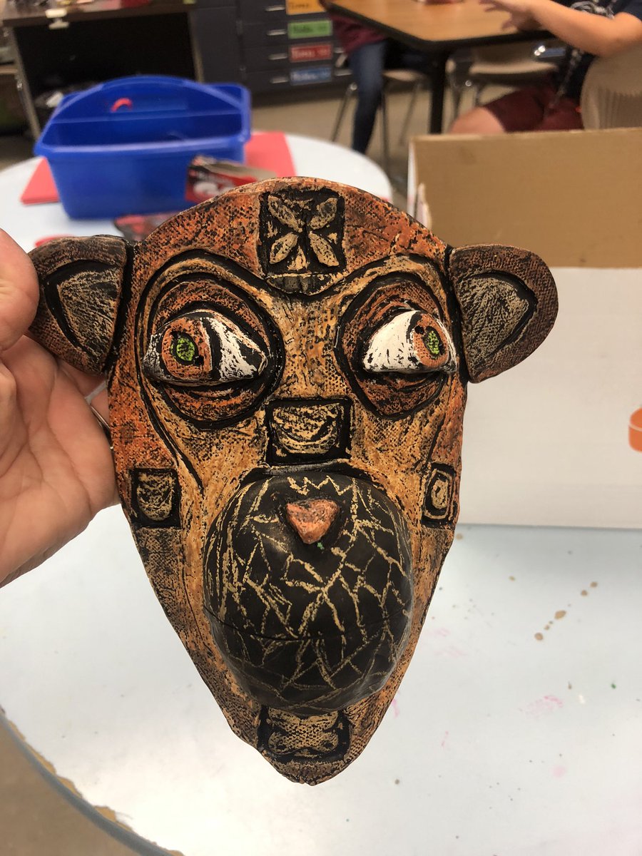 3rd grade Dale Chihuly inspired bowls, 1st grade paper mache cupcakes, &amp; 4th grade clay masks inspired by African tribes. Couldn’t be prouder of our young artists! #taea #katyisd #kdepride #elementaryart #dalechihuly <a href="/KatyISDFineArts/">Katy ISD Fine Arts</a> <a href="/KDEdragons/">Keiko Davidson Elem</a> <a href="/fortenberryart/">Rachel Fortenberry</a>