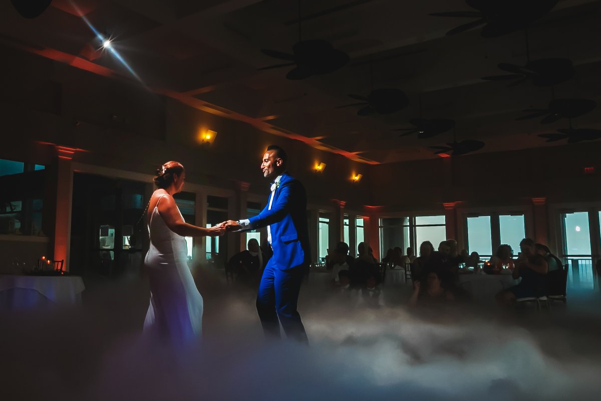 BeachWeddingsNC's tweet image. There are a lot of different ways to make your first dance memorable. We think these two took it to another level.  #dancingintheclouds #coldsparksfireworks #firstdance #weddingreception