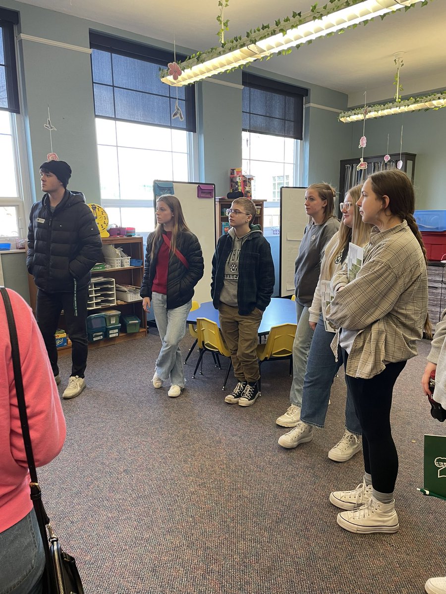RPTeachAcademy's tweet photo. Scholar teachers spent the day at @NWMOSTATE touring and seeing the School of Education! #futureteachers #gyo #TeacherAcademy @RayPec https://t.co/ge6e72EMrf
