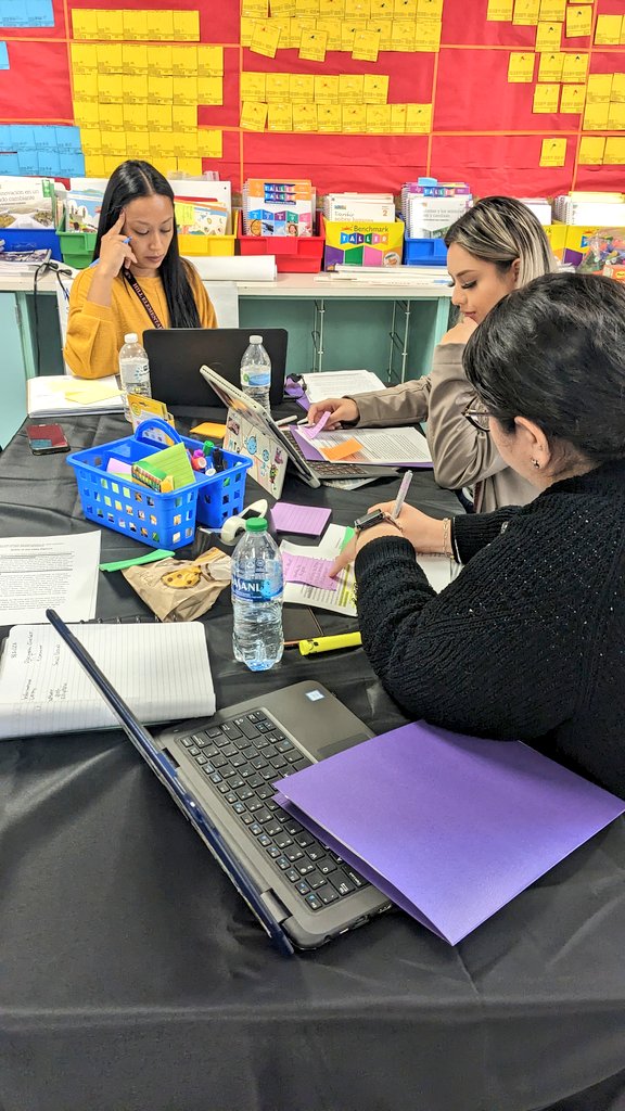 emytomita's tweet photo. Look at #Team2Cantu 5th grade teachers &amp; instructional specialists getting ready for #labsite #SpotlightTraining Love how focused they are internalizing @amplify Gr 5 #NativeAmericans chapter in a #STAAR format text to prepare for  #closereading with their small group! https://t.co/NPGwAYFg5K