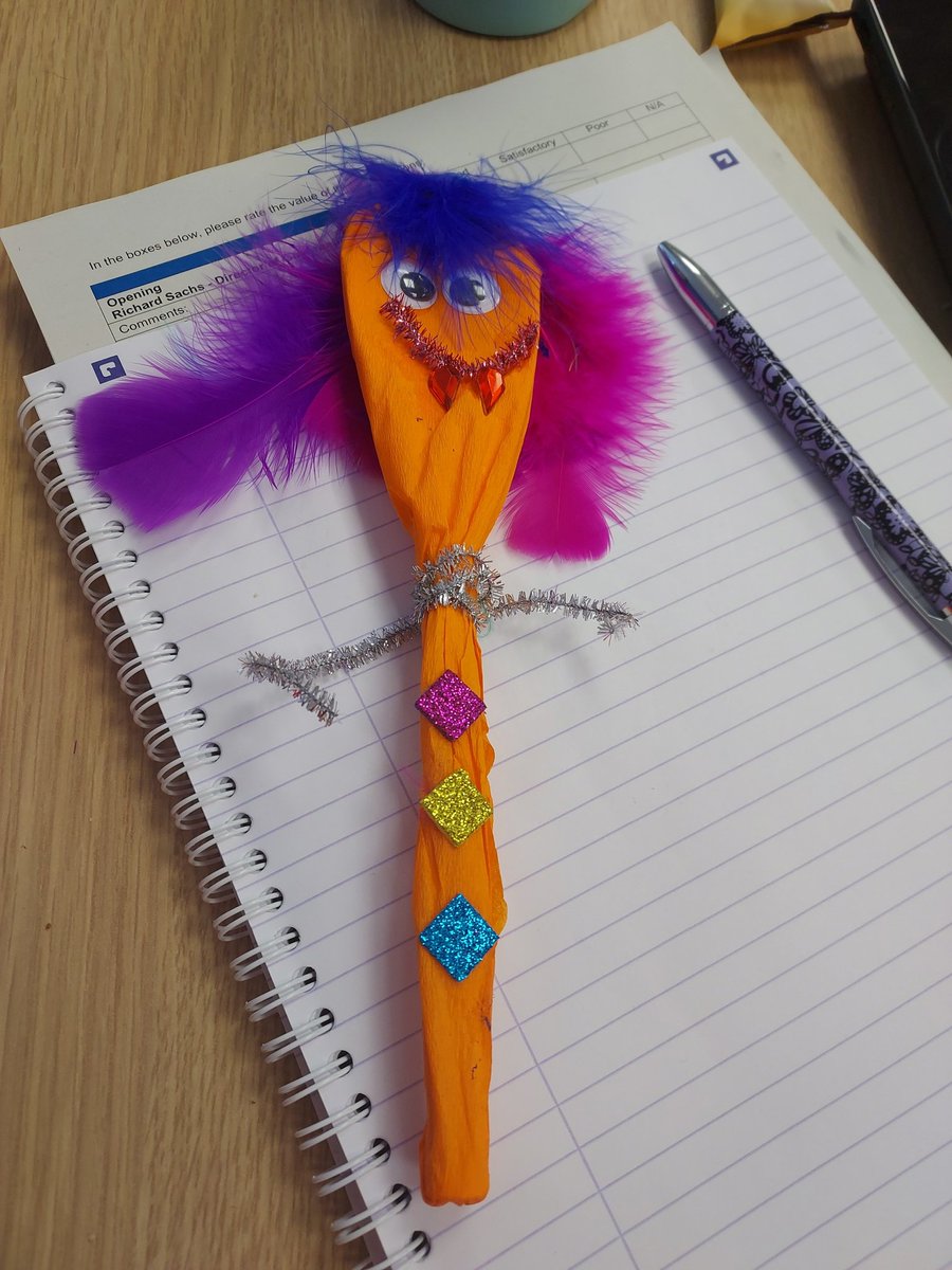 clairebows4's tweet photo. @UHMBT @MBHTHealth_Safe . Table mascot for the day ... craftin to the maxim - Terry Jaffa 

#HSReps https://t.co/VABy3pLwMd