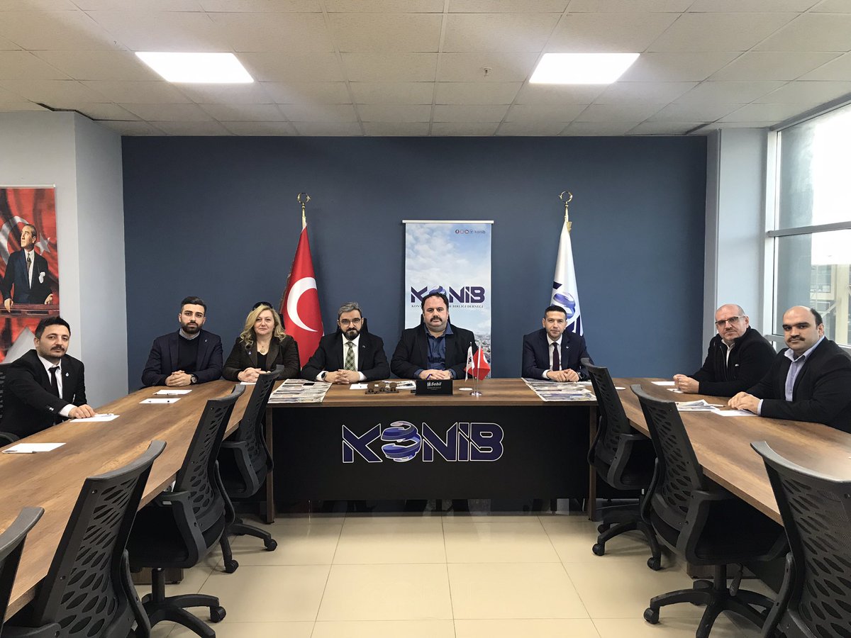 Geçtiğimiz günlerde ziyaretimize gelen Konya İhracatçılar Birliği Derneği (KONİB)’e Meram İlçe Başkanımız <a href="/mustafasari722/">Mustafa SARIKAYA</a> ve MV Aday Adaylarımız <a href="/cctezcan/">Canan C.Tezcan</a>, <a href="/Emredml/">Emre Dumlu</a> ve Ümit Can ile birlikte iade-i ziyaret yaptık. Nazik ev sahipliği için çok teşekkür ederim. 

#2023DEVAOLACAK