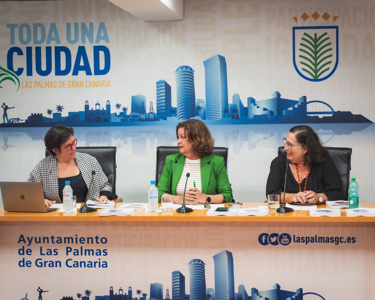igualdadlpgc's tweet photo. El estudio será una herramienta para diseñar estrategias municipales de igualdad. 
La presentación contó con Noemi Parra, profesora de la ULPGC, coordinadora de la investigación y doctora en Estudios de Género, y Marta Jiménez, profesora de la ULL y colaboradora del estudio. https://t.co/cAwhtV7dDJ