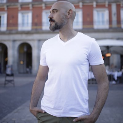 PlateadoFox's tweet photo. #NuevaFotoDePerfil https://t.co/GFaAzg3UfX