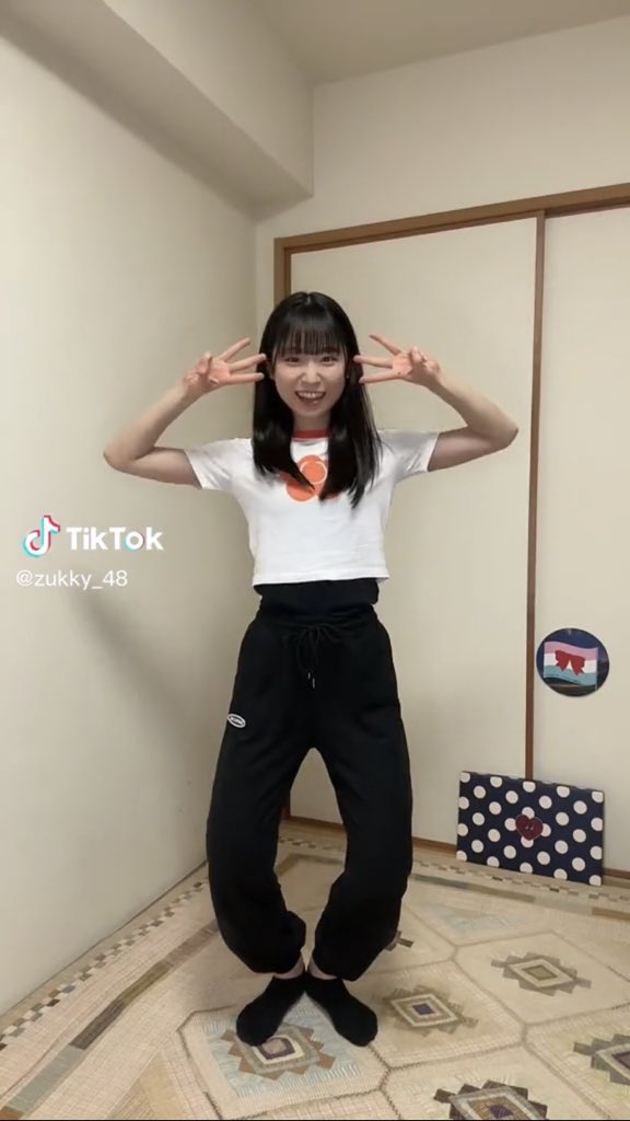 knt_zukky's tweet photo. こんなバカのセンターはいかがでしょうか😆
#AKB48 #BKA48 #ハステとワステ
#山内瑞葵 #ずっきー
#おうちで踊ってみた
#ずきライブ #TikTok版ずきライブ
#M49 #Tシャツ
#川栄李奈 #カワエー
#ハステとワステは不在
山内瑞葵(ずっきー)の投稿動画を楽しみましょう!#TikTok https://t.co/DAU4UmUIaC https://t.co/sJ4vK5bMg3