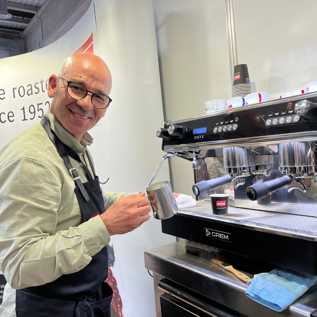 Fira ÀPAT tweet media