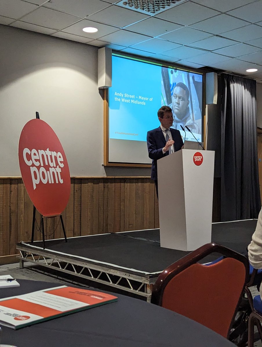 Yesterday we attended Centrepoints Nation Youth Homeless Conference 🤝💼 See what we got up to on our TikTok📲 vm.tiktok.com/ZMYV29Scs/

@centrepointuk @Coventry_City @VIYproject @LandAid @StonepillowChi @StGilesTrust 

#lovemaryseacole #youthhomelessness #conference #dayinthelife