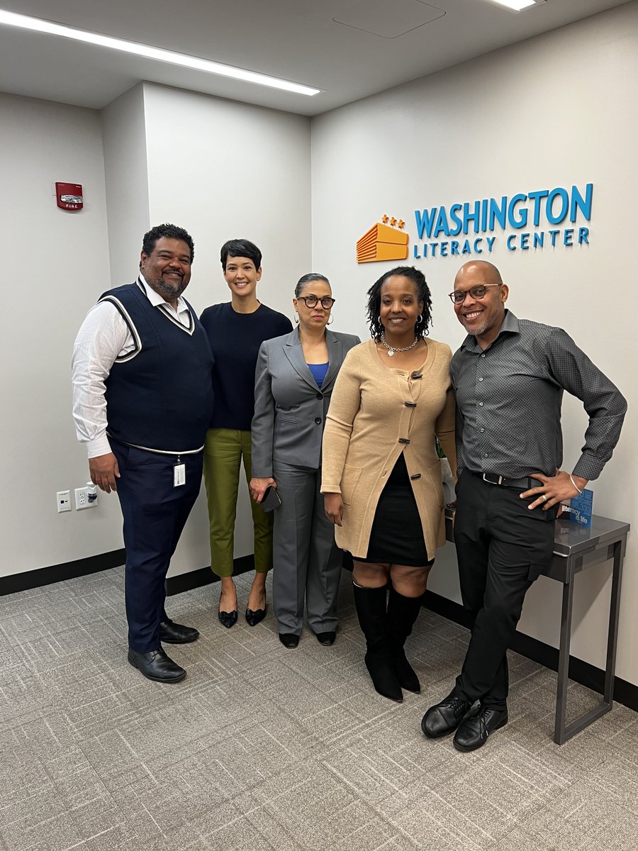 Thank you @WASHLIT for the wonderful visit and tour of your space--you're doing important work to help DC residents gain the skills they need to grow and thrive.