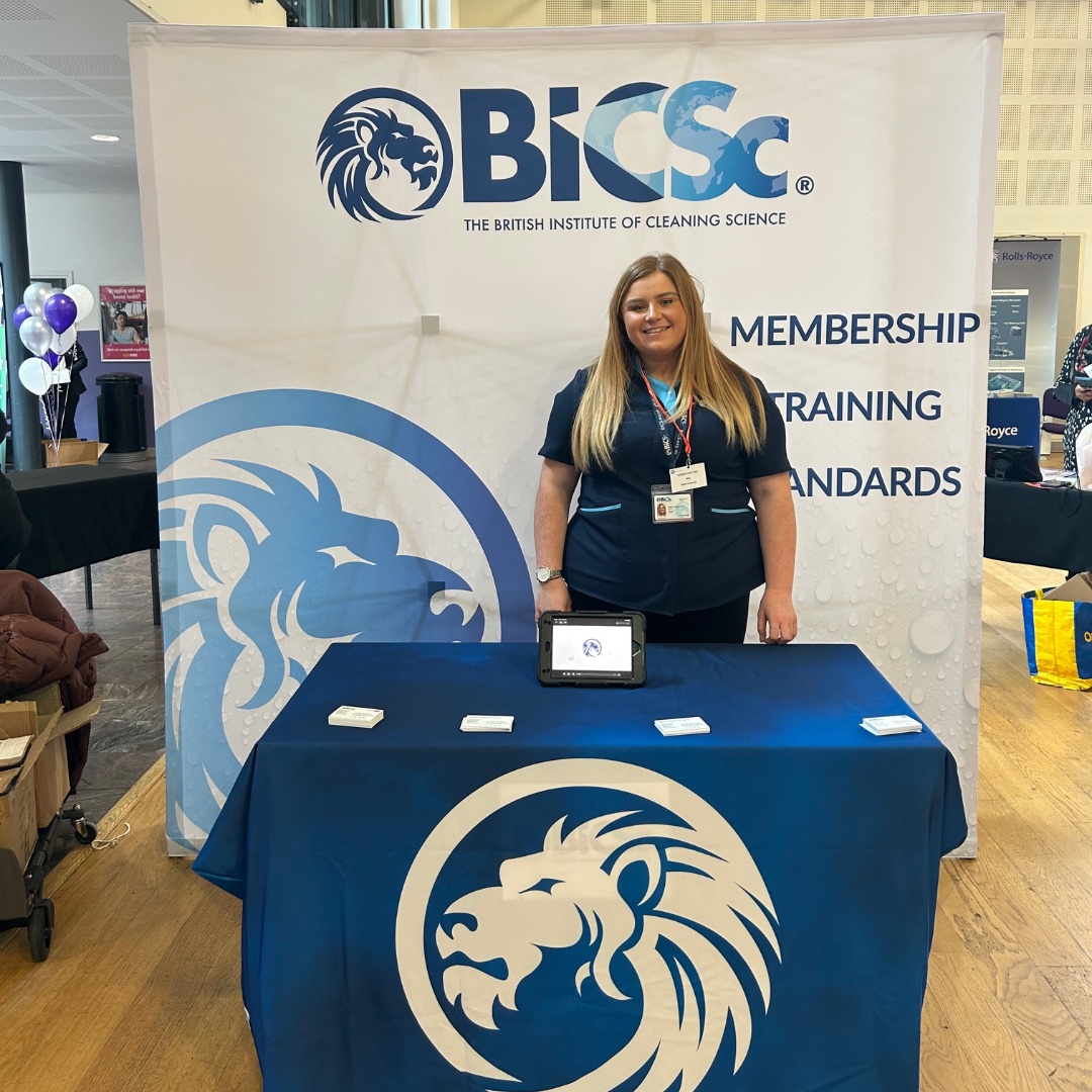 BICSc_UK's tweet image. Our Technical Specialist, Kelsey Hargreaves is at Grace Academy in Coventry for a careers day, talking about cleaning industry career opportunities. #BICSc #CreatingACareerInCleaning
