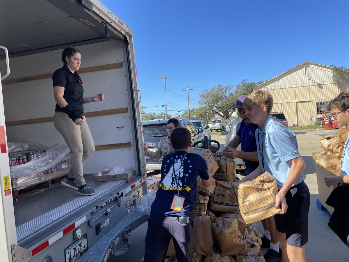 CCSWLA's tweet image. In the month of March, CCSWLA distributed 100,538 pounds of food and other goods. We are so grateful for the generosity of the volunteers and donors who help to make this possible.