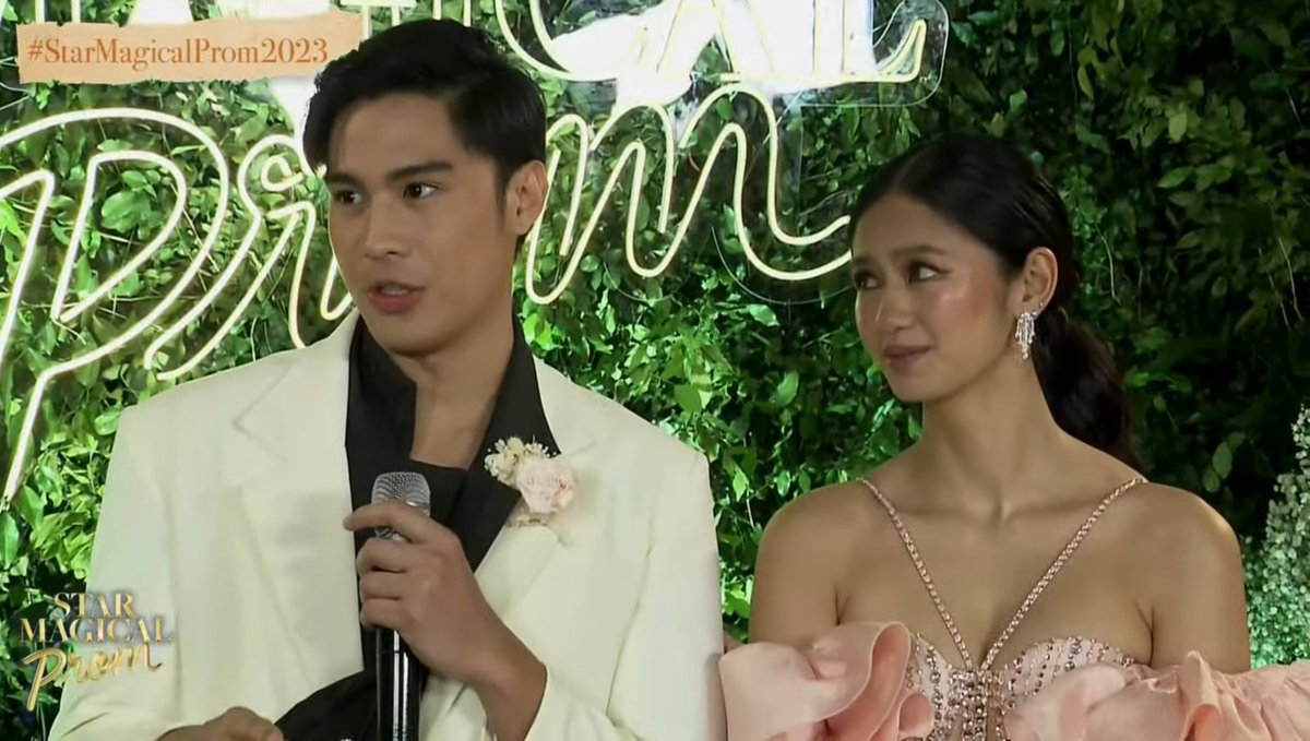 i just want someone to look at me at the way kaori looks at jeremiah

KAOMIAH ROYALTY DATE
#StarMagicalProm2023