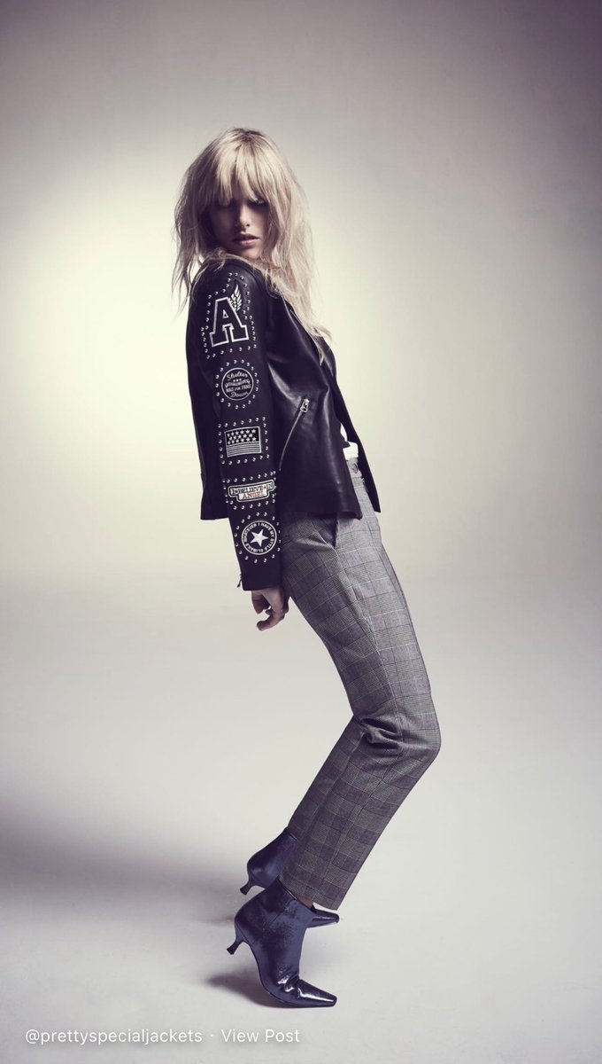 iamphotobooth's tweet photo. @pretty_s_jacket 

Team //

Ph // @iamphotobooth 
Ad // Nick Simpson
Sty // Julie Dixon
Mua // Rebecca Cawthra
mod // Becca Horn

#tbt #ps #studioshoot #photographer #Editorial https://t.co/QAJ48GmP8c