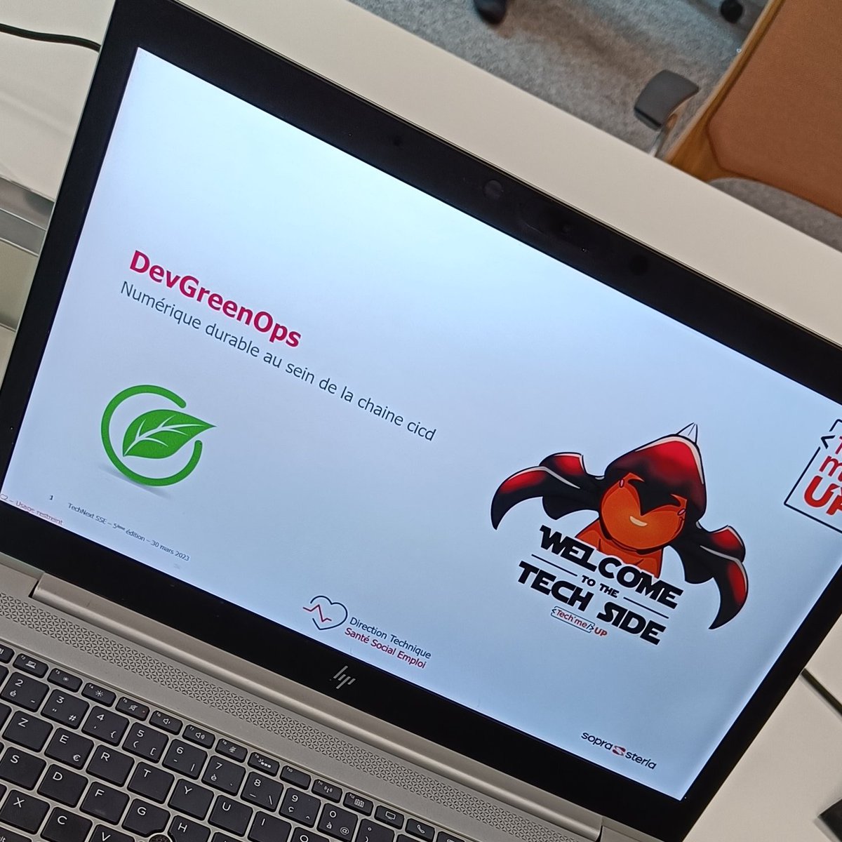 yodamad03's tweet photo. Aujourd'hui, event @SopraSteria_fr et j'ai eu le plaisir de faire un talk sur le #DevGreenOps (toujours plus loin dans le concept 🙃) où comment amener un peu de numérique durable au sein de sa chaine CICD https://t.co/5ScNkdBLzD