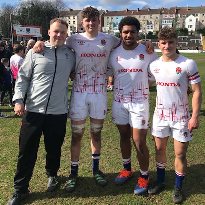 bathrugbyacad's tweet photo. Read how our three Bath Rugby Academy players who featured in England Under-18s victory at the weekend got on. 🔵⚫️⚪️

With a decisive win over Wales, read the full Match Report here. 👉 https://t.co/JT3Q1YqnRv https://t.co/jSTlcu5mlC