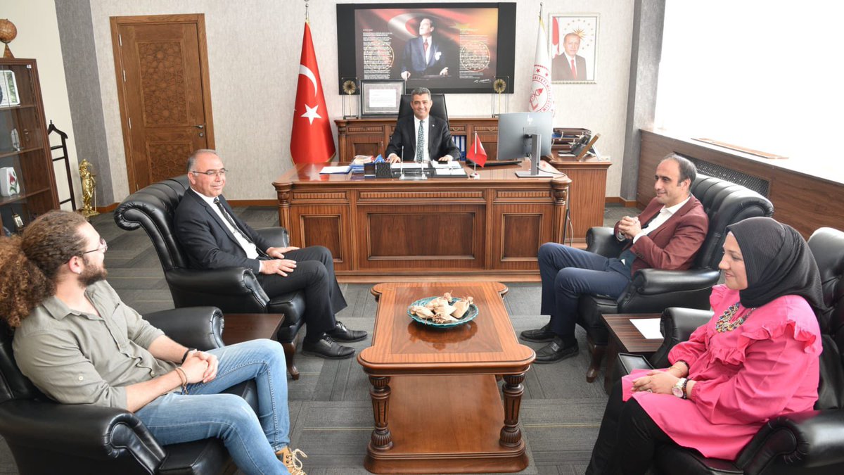 civrilhalkegitm's tweet photo. Hatay/Antakya Afet bölgesinde Görevlerini tamamlayıp dönen Destek Ekibimiz sırasıyla Çivril İlçe Milli Eğitim Müdürü Ziya Kocakaplan,Çivril Kaymakamı Hasan Akbulut ve Denizli İl Milli Eğitim Müdürü Süleyman Ekici 'yi Makamlarında ziyaret ederek yapılan  çalışmalar ile ilgili ⬇️ https://t.co/5mBjvF5rGh