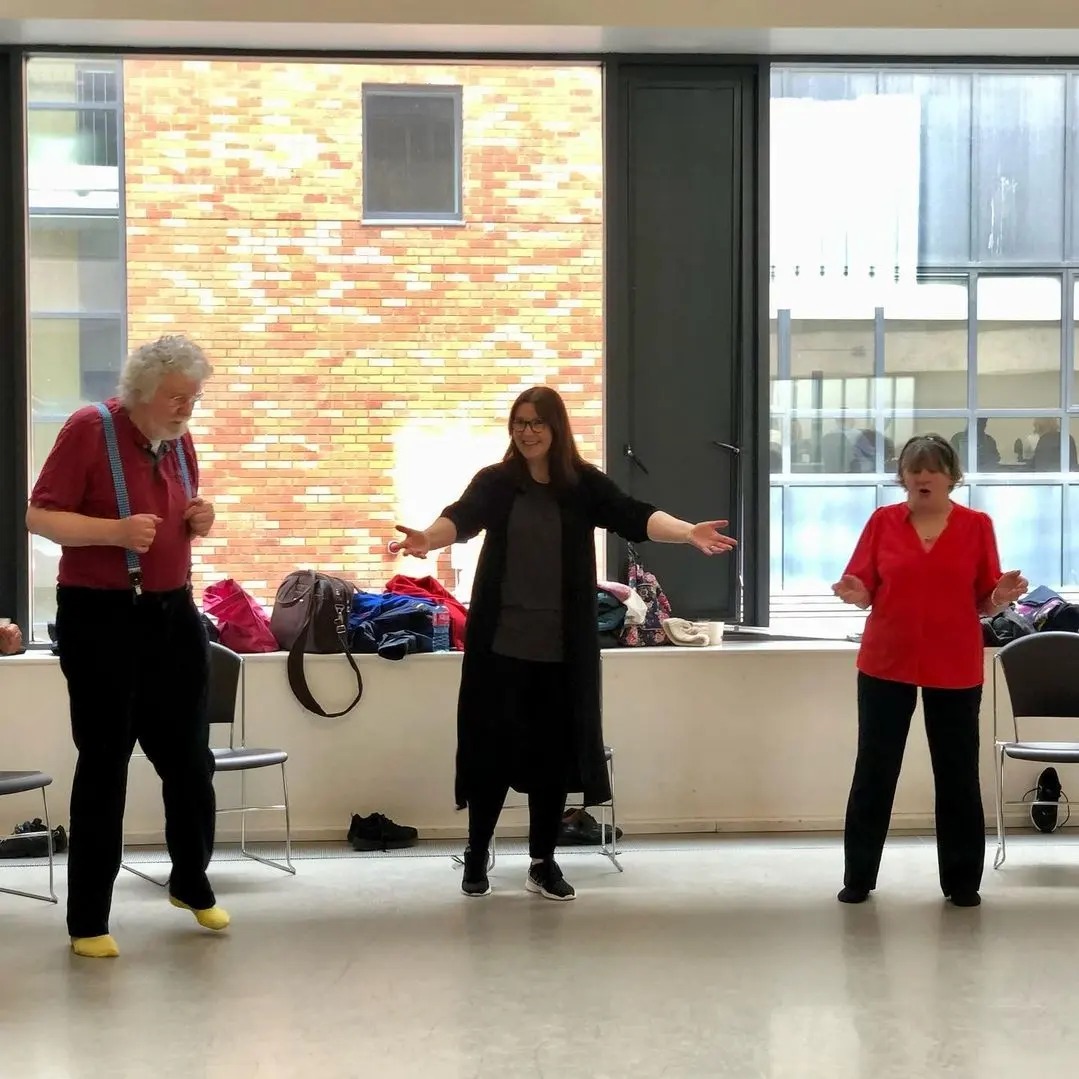 Embrace Music tweet media