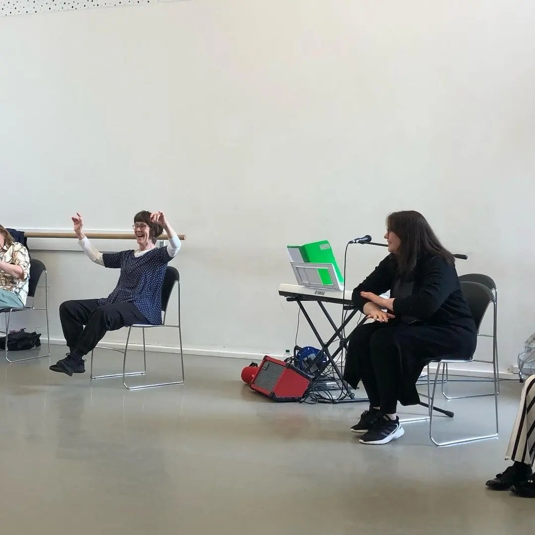 Embrace Music tweet media