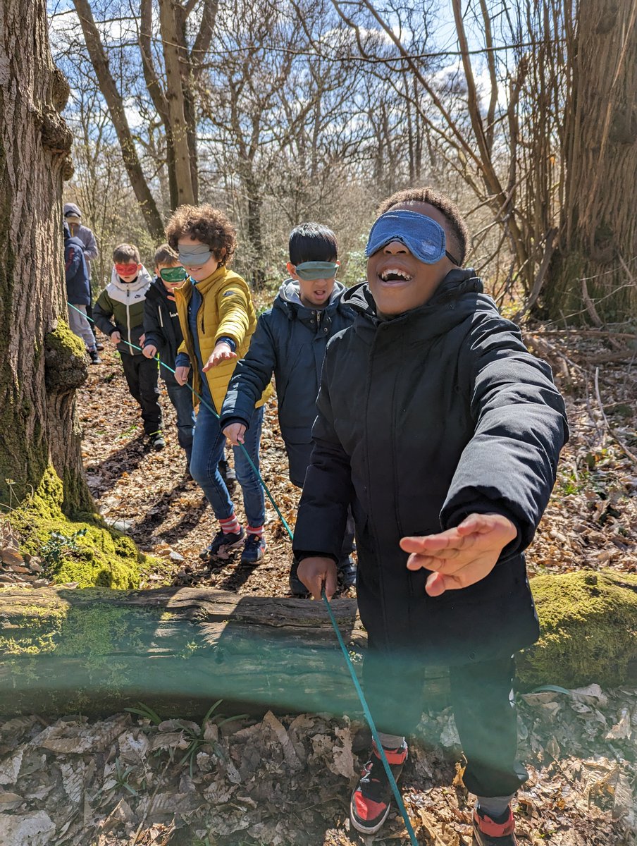 WhitgiftSchool1's tweet photo. This week, the Lower First Form visited the Nower Wood Educational Reserve to aid their current ecology studies by participating in pond dipping and walking a minibeast trail. They all came back buzzing with excitement and newfound knowledge! #WhitgiftAcademic #WhitgiftScience https://t.co/FJmsCLusI6