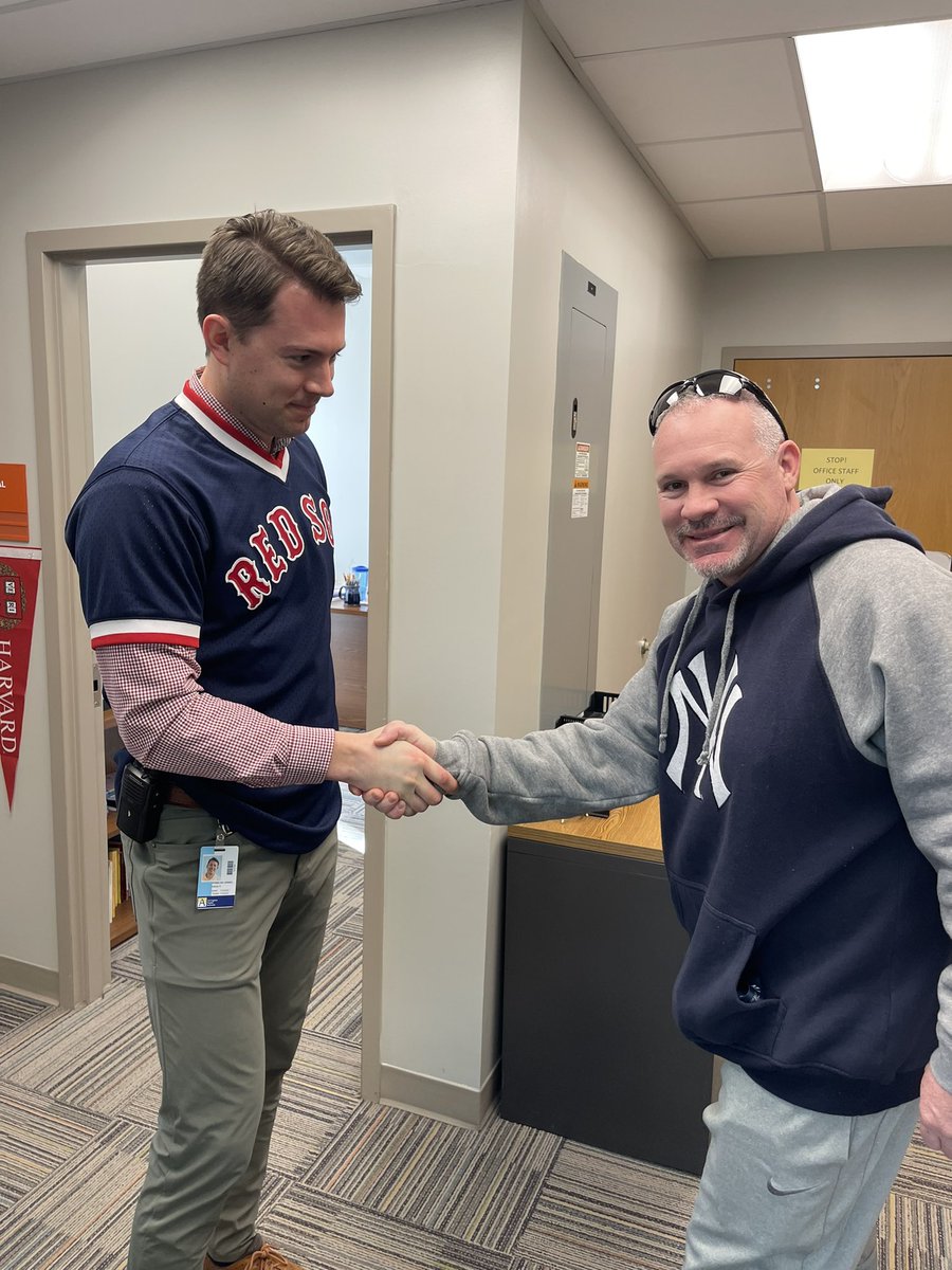 Creating an inclusive environment for all…even Yankees fans (if we have to 🙄)  <a target='_blank' href='http://search.twitter.com/search?q=GoSox'><a target='_blank' href='https://twitter.com/hashtag/GoSox?src=hash'>#GoSox</a></a> <a target='_blank' href='http://twitter.com/ATSPrincipal'>@ATSPrincipal</a> <a target='_blank' href='http://twitter.com/APSHPEAthletics'>@APSHPEAthletics</a> <a target='_blank' href='https://t.co/SlH0tk8sy8'>https://t.co/SlH0tk8sy8</a>