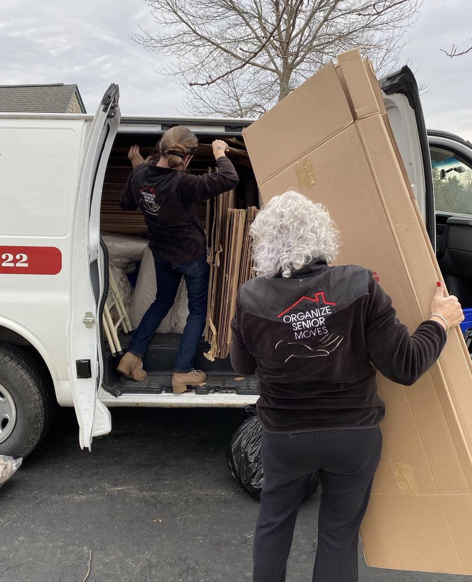The OSM ladies hard at work! 💪
