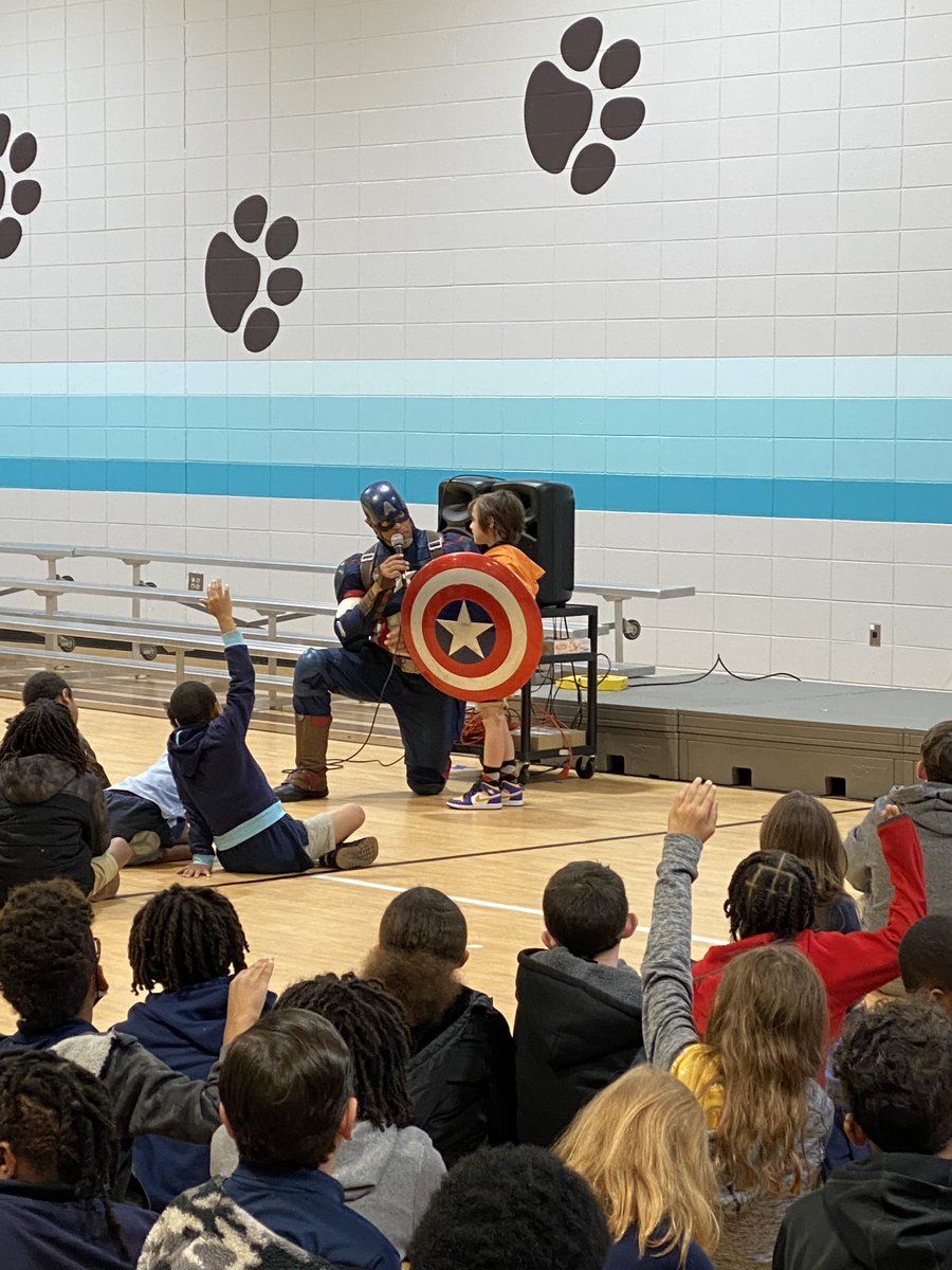 Shawndra Riles tweet media