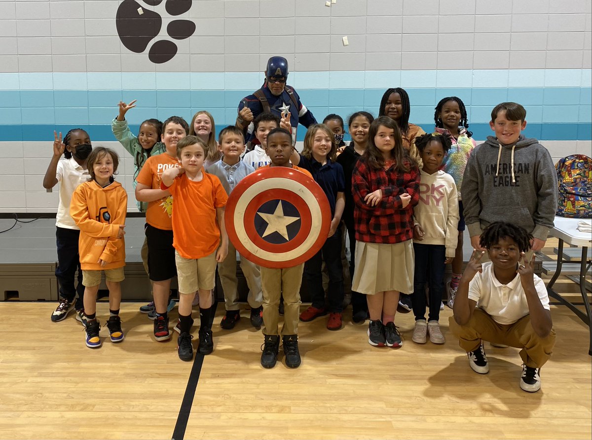 Shawndra Riles tweet media