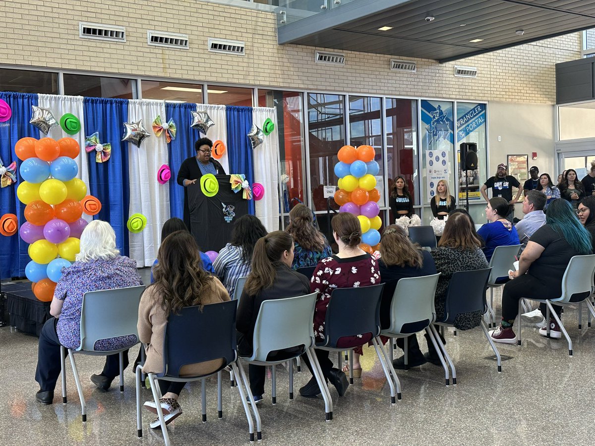 OCPresGDW's tweet photo. Yesterday, the @OdessaCollege Wranglers hosted a ‘Pep Rally’ for our spring sports, softball and baseball! Additionally, the Wrangler family announced the 2023 Homecoming Court. A good time was had by all and that ‘Wrangler Beat’ continues to make a resounding noise! #TeeetOC https://t.co/NeKJFa70a7