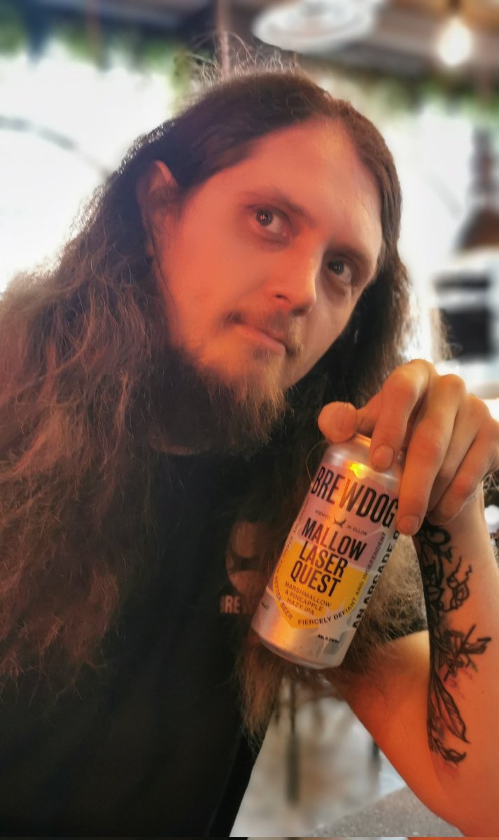 Thomas is thinking about going on a quest....

Mallow Laser Quest had returned in all its sweet, marshmallow glory 😋