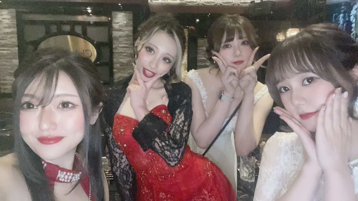 ___senachi's tweet photo. 福岡住んで5年目になるけど
いっぱい友達できて楽しい福岡最高 https://t.co/BObewwXWq9