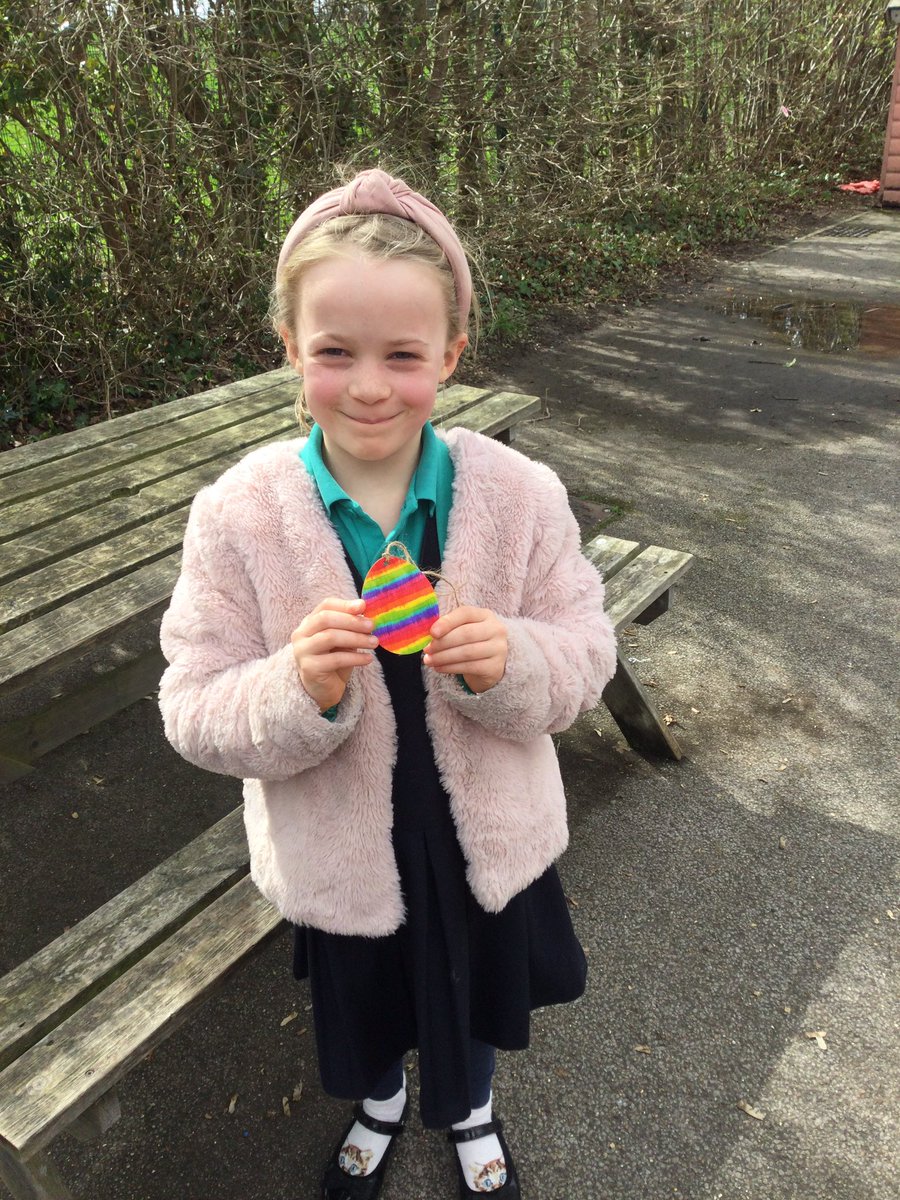 class2foxton's tweet photo. Lots of fun today hunting for our Easter eggs. https://t.co/X94NTnb2YE
