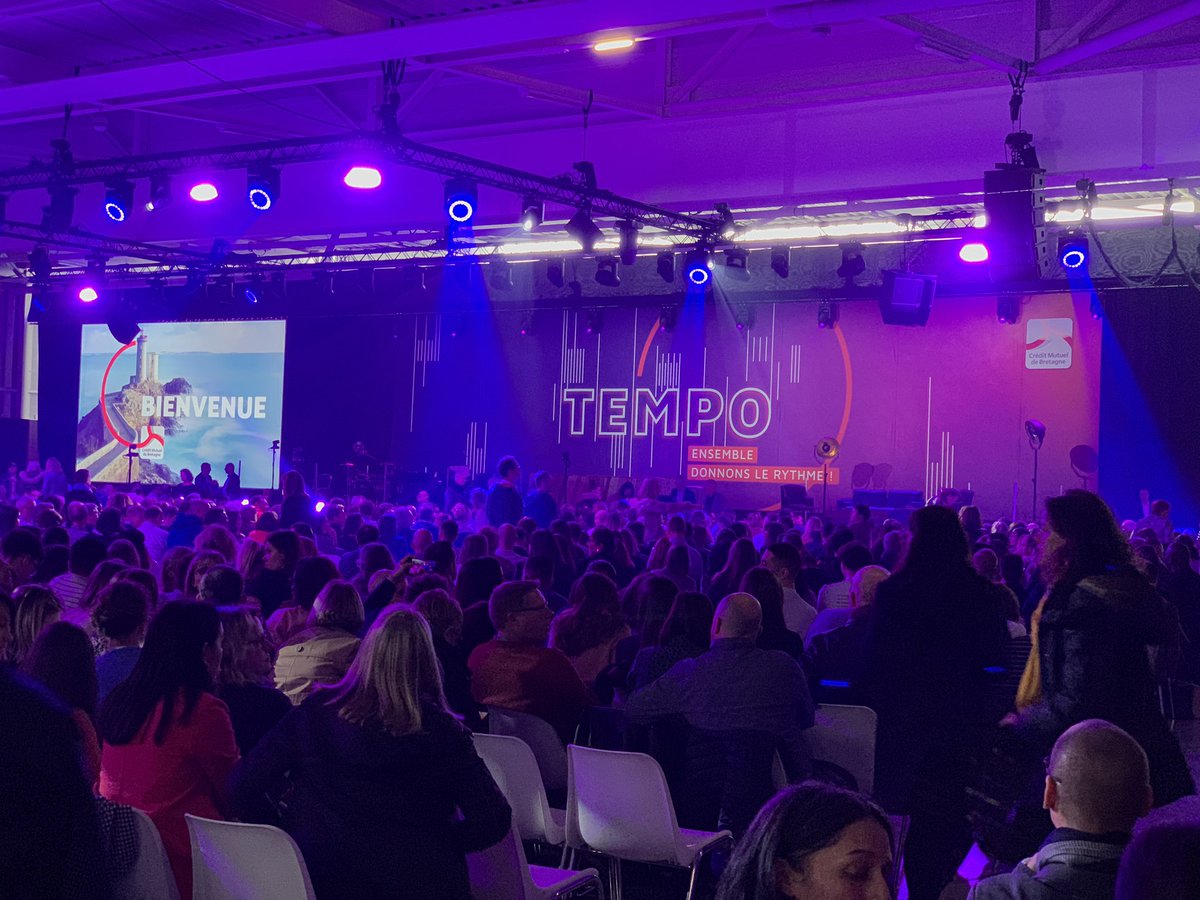 [CONVENTION TEMPO 2023]

👫 3 000 collaborateurs
1️⃣ Banque 
 
Toutes et tous réunis aujourd’hui pour un objectif : être numéro 1 de la satisfaction client.

#CMB #TEMPO2023