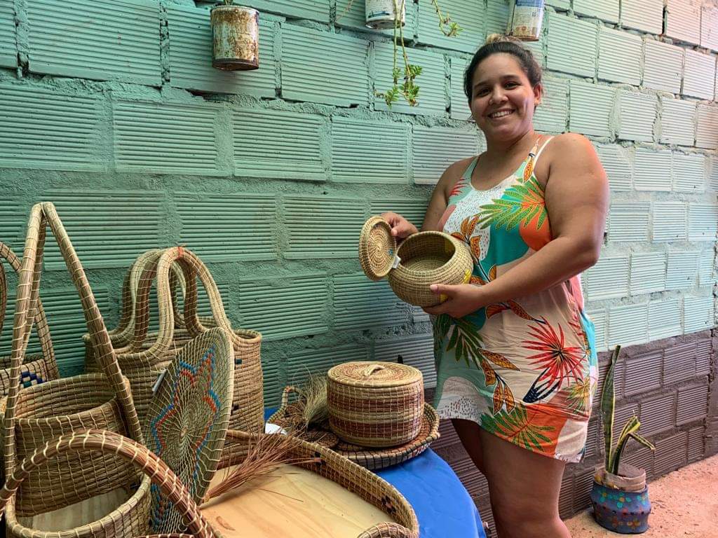 FAMisioneras's tweet photo. Las trabajadoras llevan capacitándose durante los últimos años y a través de este oficio generan ingresos que le permiten mejorar su calidad de vida. https://t.co/wSj6NebC6P