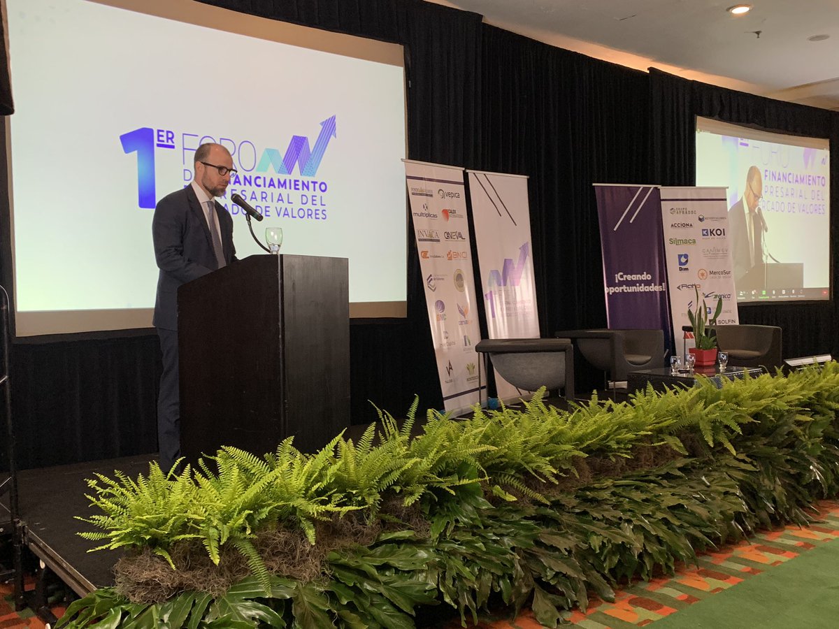 Bolsacaracas's tweet photo. #ForoSunaval | Viceministro Román Maniglia resalta interés de fortalecer el mercado de valores https://t.co/Cwie1GVCJp