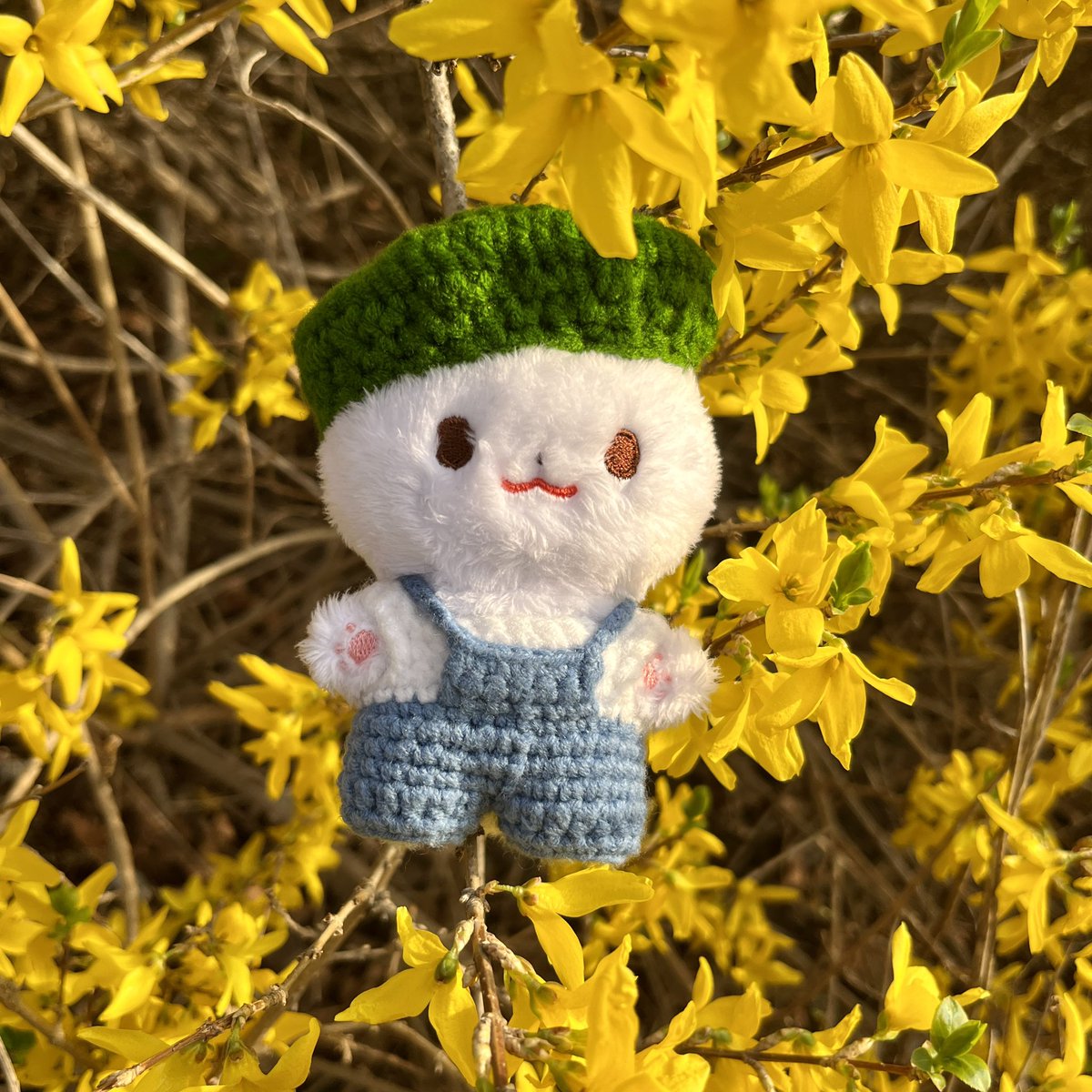 Dongle_mmm's tweet photo. 꼬까옷 입고 봄 나들이 갑니다~🌸🌼

댕구 멜빵이랑 베레모 넘 찰떡이지 않니..?🥹
얘두라 너네 인형도 봄인데 꼬까옷 입혀주자
٩(๑❛ᴗ❛๑)۶

⬇️⬇️
https://t.co/yoV9baSgUk

#작뜨팩토리뷰 @JagSabu https://t.co/IFg2sKGksK