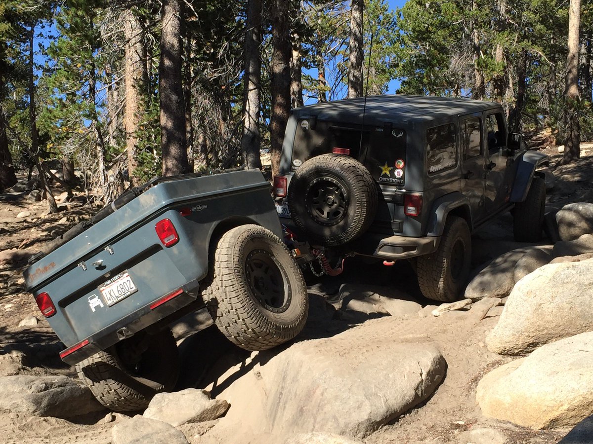 rpx53's tweet photo. Good morning @Jeep family! #throwbackthrusday #tentrex https://t.co/BDhnPy4OZo