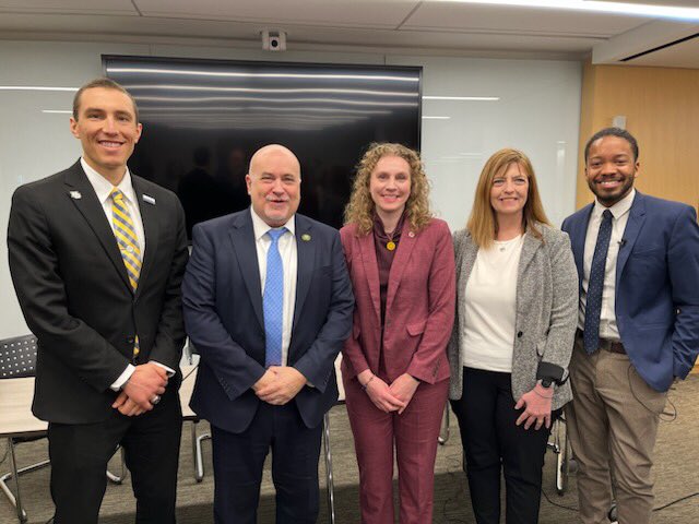 Thanks <a href="/RepMarkPocan/">Rep. Mark Pocan</a> for joining <a href="/taureansmall/">Taurean Small</a> &amp; top university researchers for the <a href="/wispolitics/">WisPolitics (State Affairs Pro Wisco)</a> breakfast in DC supported by <a href="/WisAlumni/">Wisconsin Alumni</a> <a href="/UWMadison/">UW–Madison</a> <a href="/MarquetteU/">Marquette University</a> <a href="/xcelenergy/">Xcel Energy</a> <a href="/MichaelBestLaw/">Michael Best</a> <a href="/MBestStrategies/">Michael Best Strategies</a> @WPSHealth
