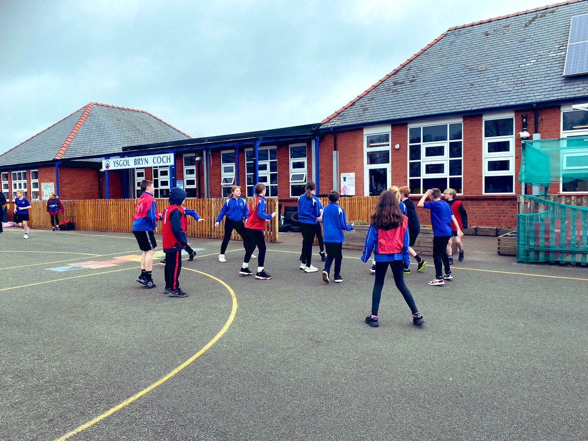 Year6BC's tweet image. Team working skills at their finest in a game of ball tag for PE #healthandwellbeing #6SS