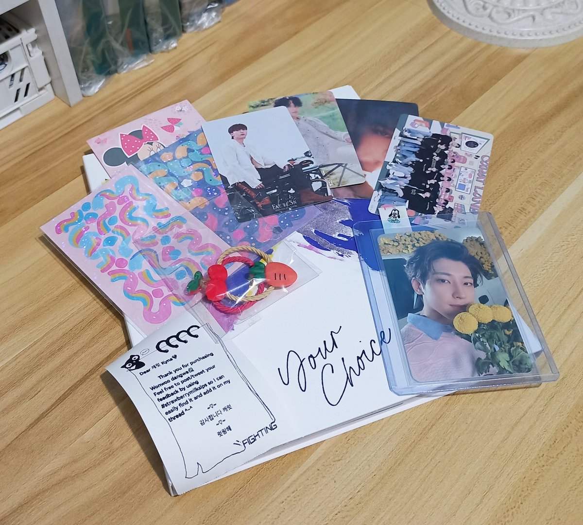 hi <a href="/ddalgi_wooyu/">(っ◔◡◔)っ🍓🥛♡G안♡ military wife</a> 
thankyouuu so much for offering wonu dangwa to me and giving me the uns yc album for free huhu super smooth &amp; kind mo po ka transact, vvv secured packaging &amp; generous rin sa freebies, so much appreciated po!! <333 

#strawberrymilksips