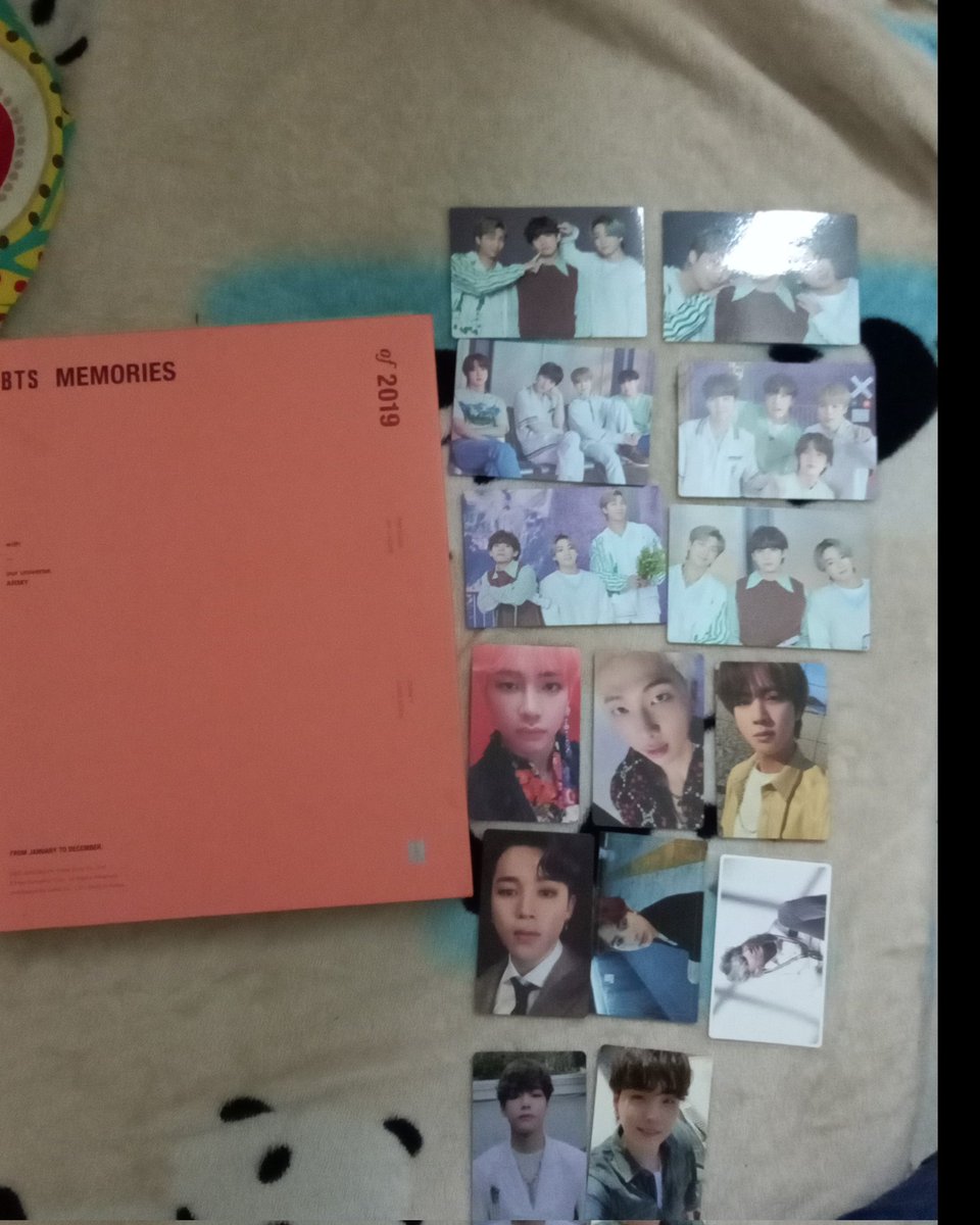 ArmyAndreAtiny's tweet photo. 📎 Formato para ventas

✧ Nombre del grupo: BTS
✧ Nombre del integrante: Varios
✧ ¿Que vendo?: set Memories 2019 + set Pcs
✧ Precio: 640k 
✧ Ciudad: Envío desde Bogotá 
✧ @WTS_COL @VentasKpopCol 

#wtskpop #wtsbts #btscollection #btsphotocard #BTS https://t.co/4OL8zFWV2U