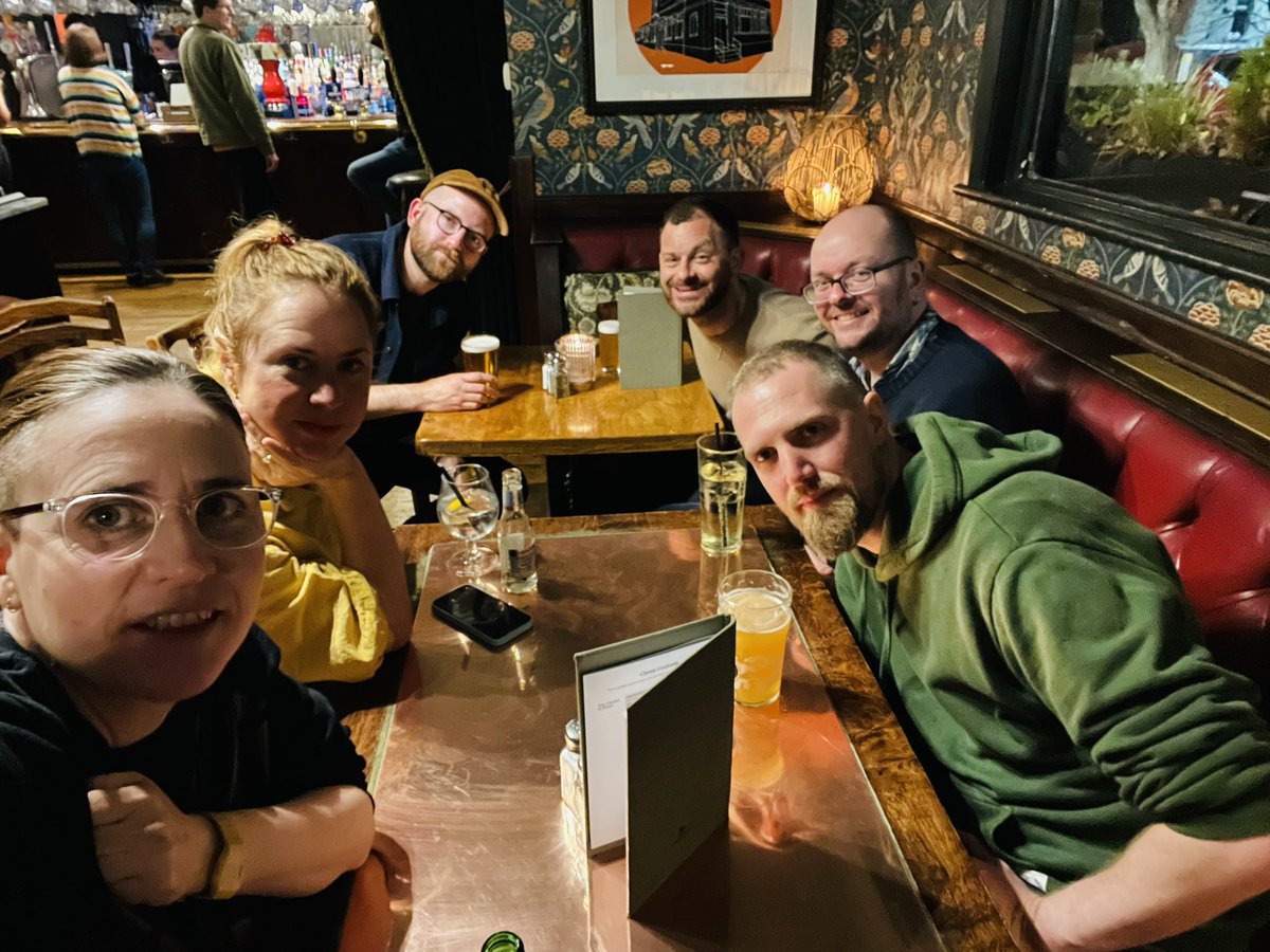 Dee Byrne tweet media