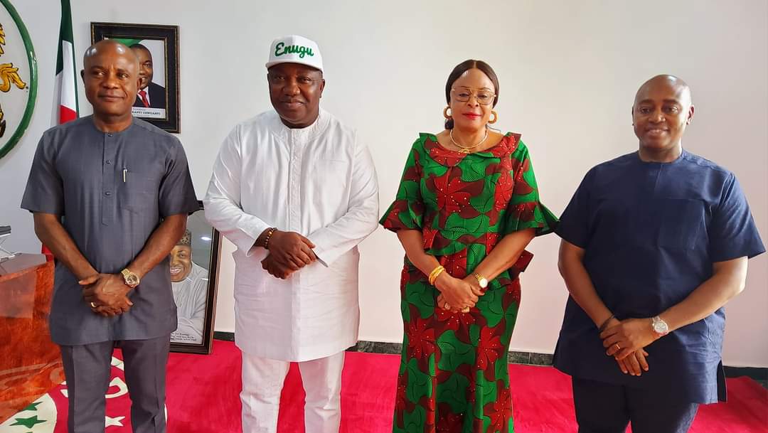 GovUgwuanyiNews's tweet photo. #Enugu State Governor-elect, Dr. Peter #Mbah @PNMbah and the Deputy Governor-elect, Barr. Ifeanyi #Ossai visit #Governor Ifeanyi #Ugwuanyi and leader of the #PDP @OfficialPDPNig in the state, shortly after receiving their Certificates of Return from @inecnigeria @Coal__City https://t.co/y5eMT0G6E1